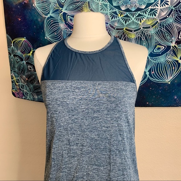 Workout Shirt - Picture 2 of 4